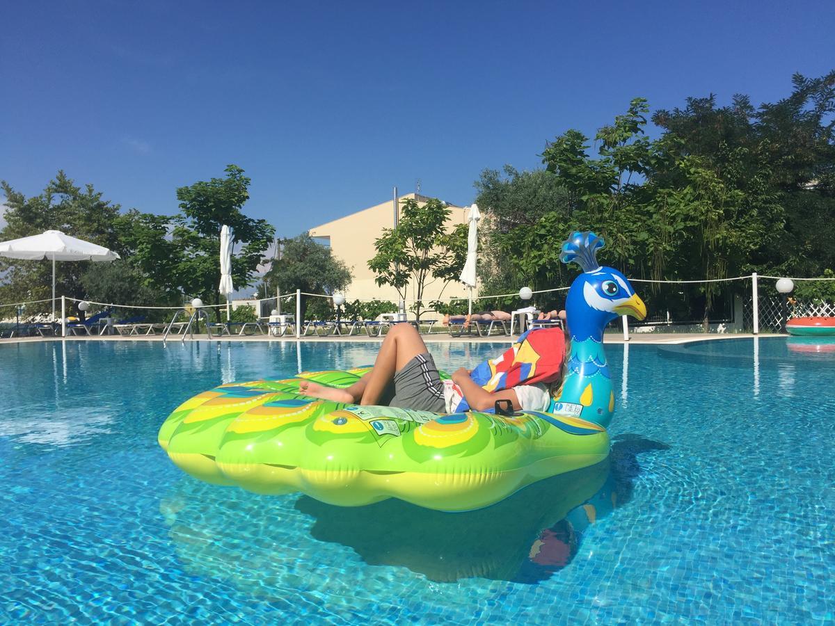 Vournelis Hotel 리메나스 외부 사진